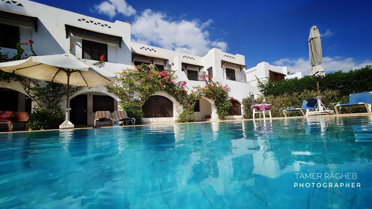 Six Corners Resort Abū Sulţān Εξωτερικό φωτογραφία