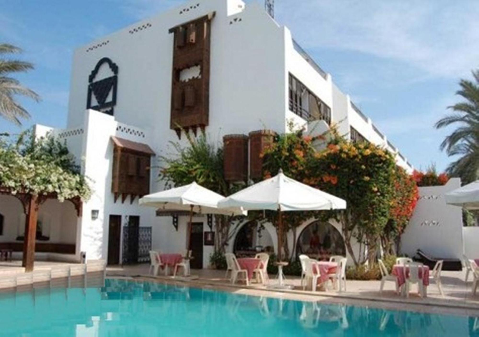 Six Corners Resort Abū Sulţān Εξωτερικό φωτογραφία